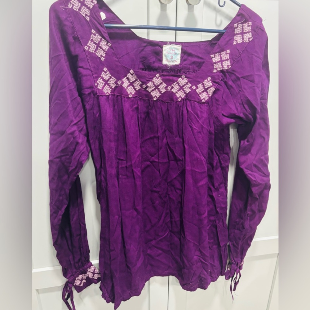 Free People Deep Purple Blouse with Embroidery. Viscose